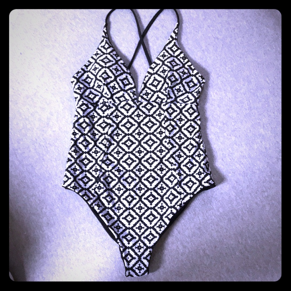 A BRAND NEW swimsuit